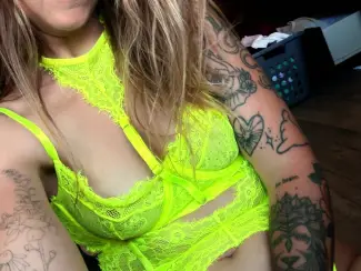 Nederlandse camgirl Antwerpen? SpicyLola!