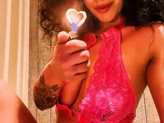  Latina camgirls Amsterdam? Camgirl Latinababex, 25 jaar!
